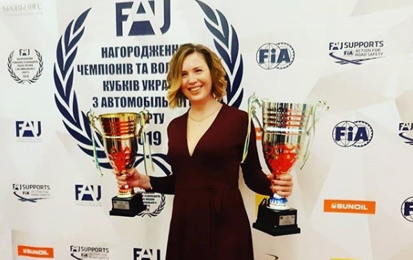 Инструктор Леся Ларион - кандидат в мастера спорта!